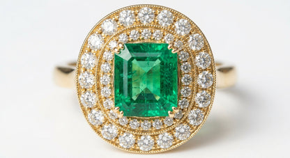 The Grand Pavilion Double Halo - top-down gemstone detail